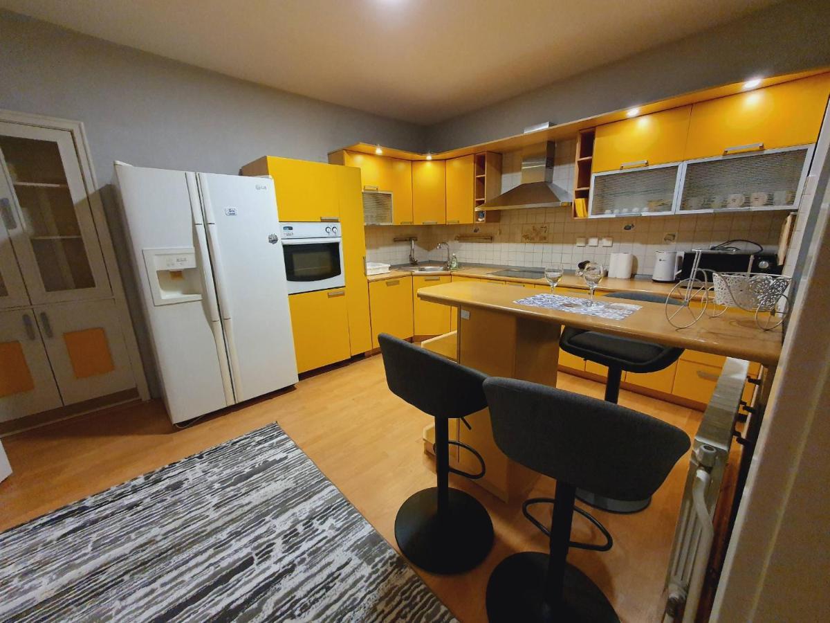 Apartments Arna Visoko Kültér fotó