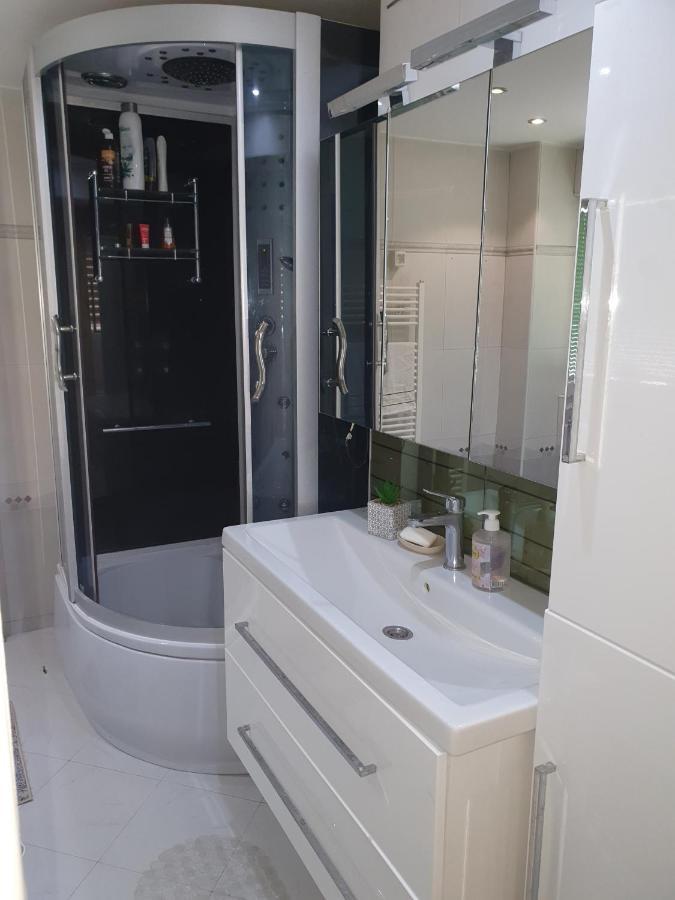 Apartments Arna Visoko Kültér fotó